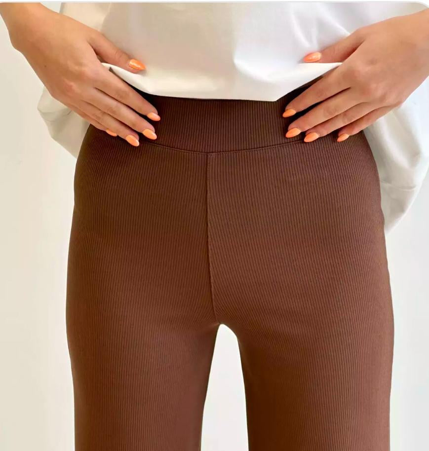 Ribbed Straight Flare Trouser