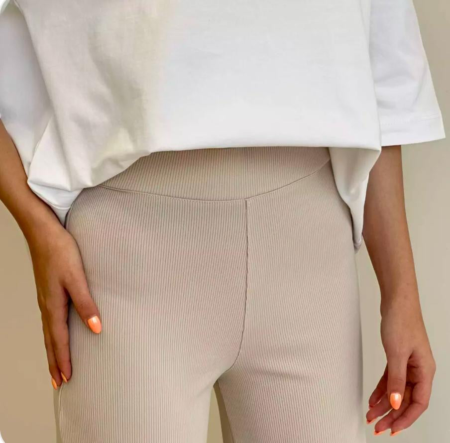 Ribbed Straight Flare Trouser